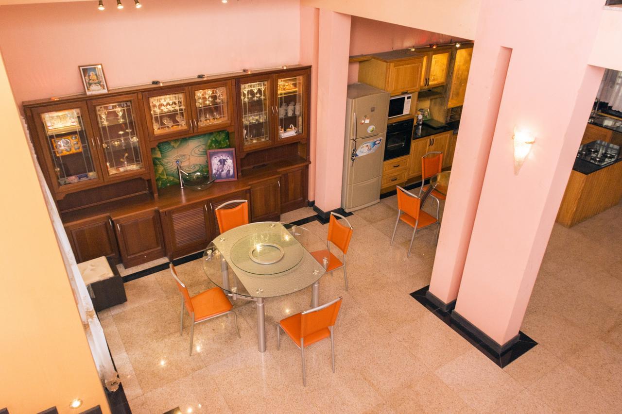Breeze Villa Канди Екстериор снимка